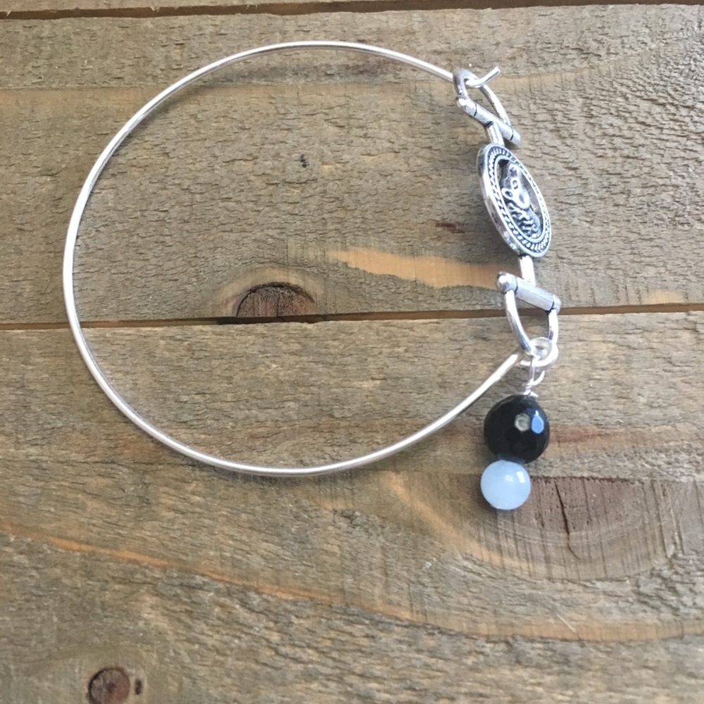 Horse Gemstone Bangle Bracelet - Picture 3 of 4